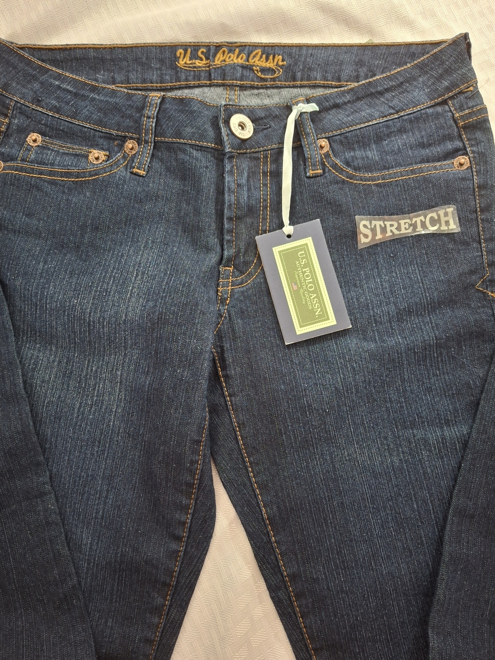 NWT. U.S. Polo Assn. Women's Dark Blue Skinny Stretch Jeans. Size 7/8